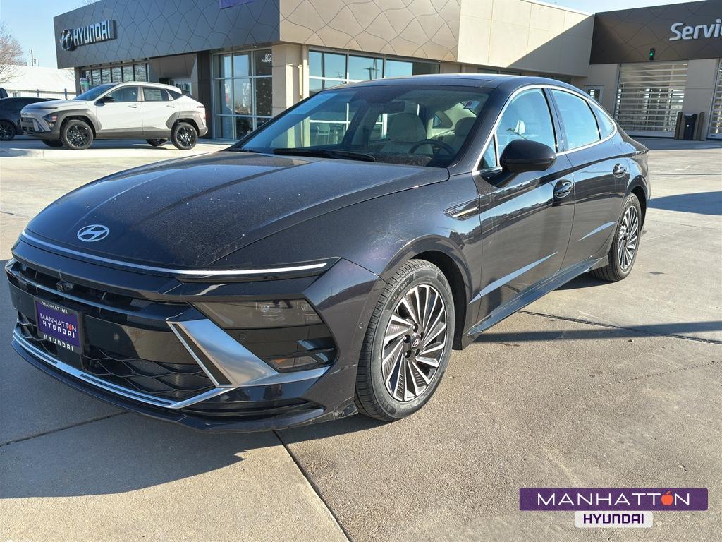 2024 Hyundai Sonata Hybrid Limited's photo