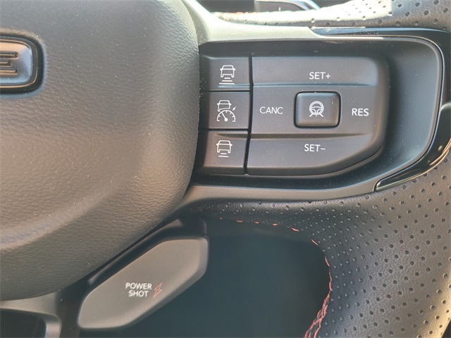 2025 Dodge Charger R/T photo 18
