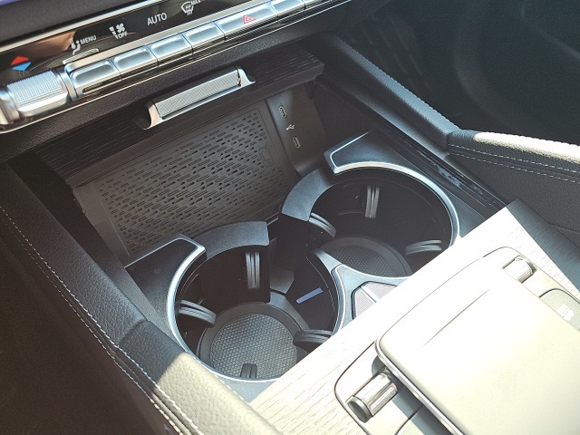2026 Mercedes Benz GLS 450 4MATIC photo 26