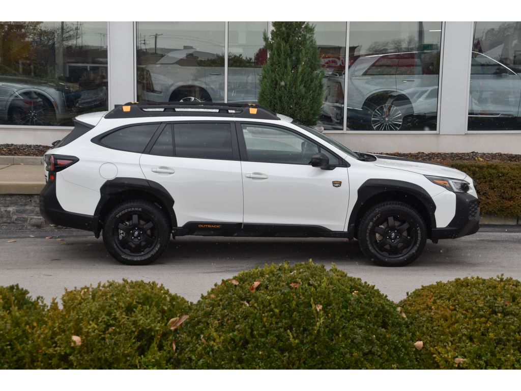 2025 Subaru Outback Wilderness photo 3