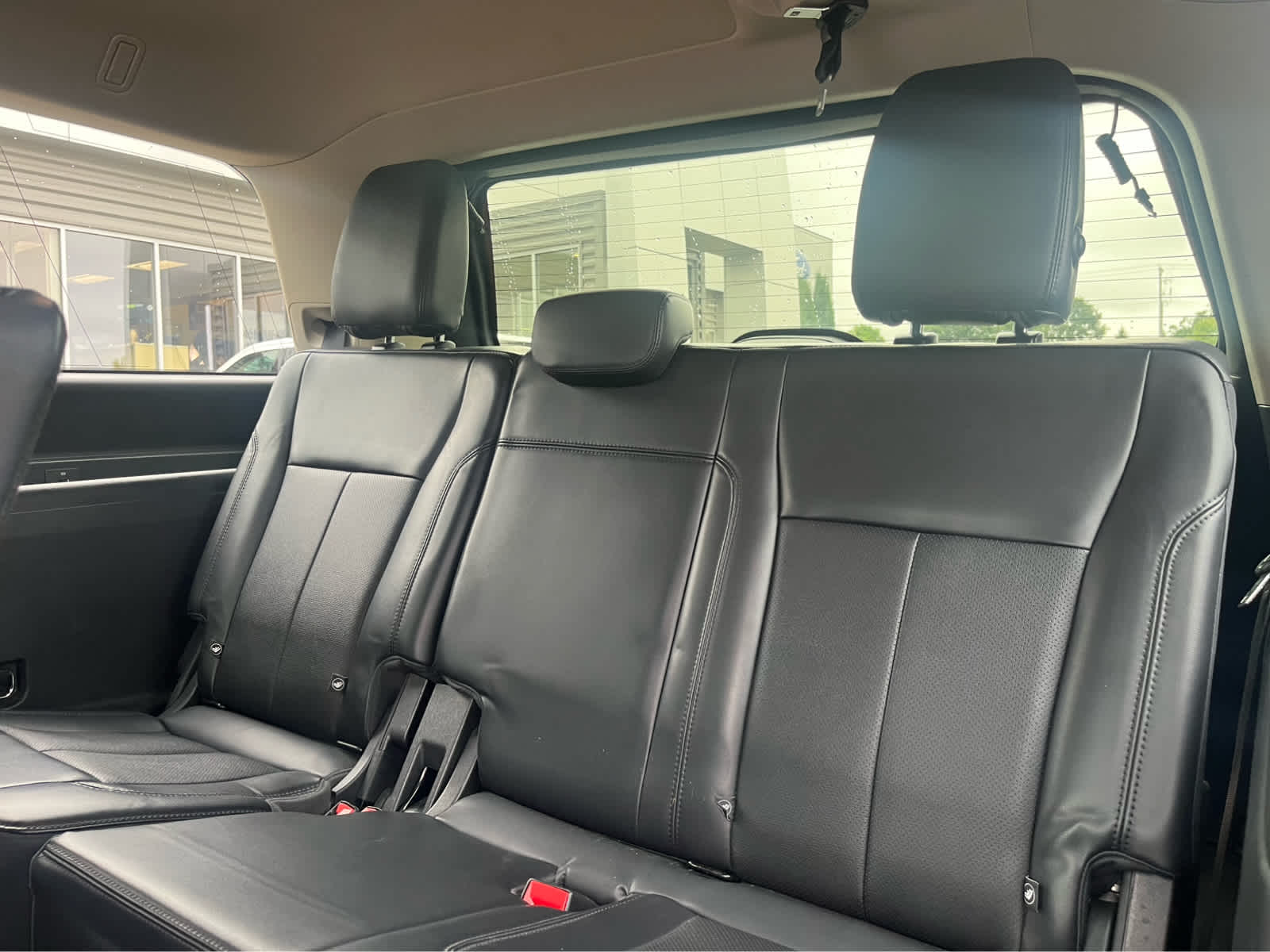 2023 Ford Expedition XLT photo 4