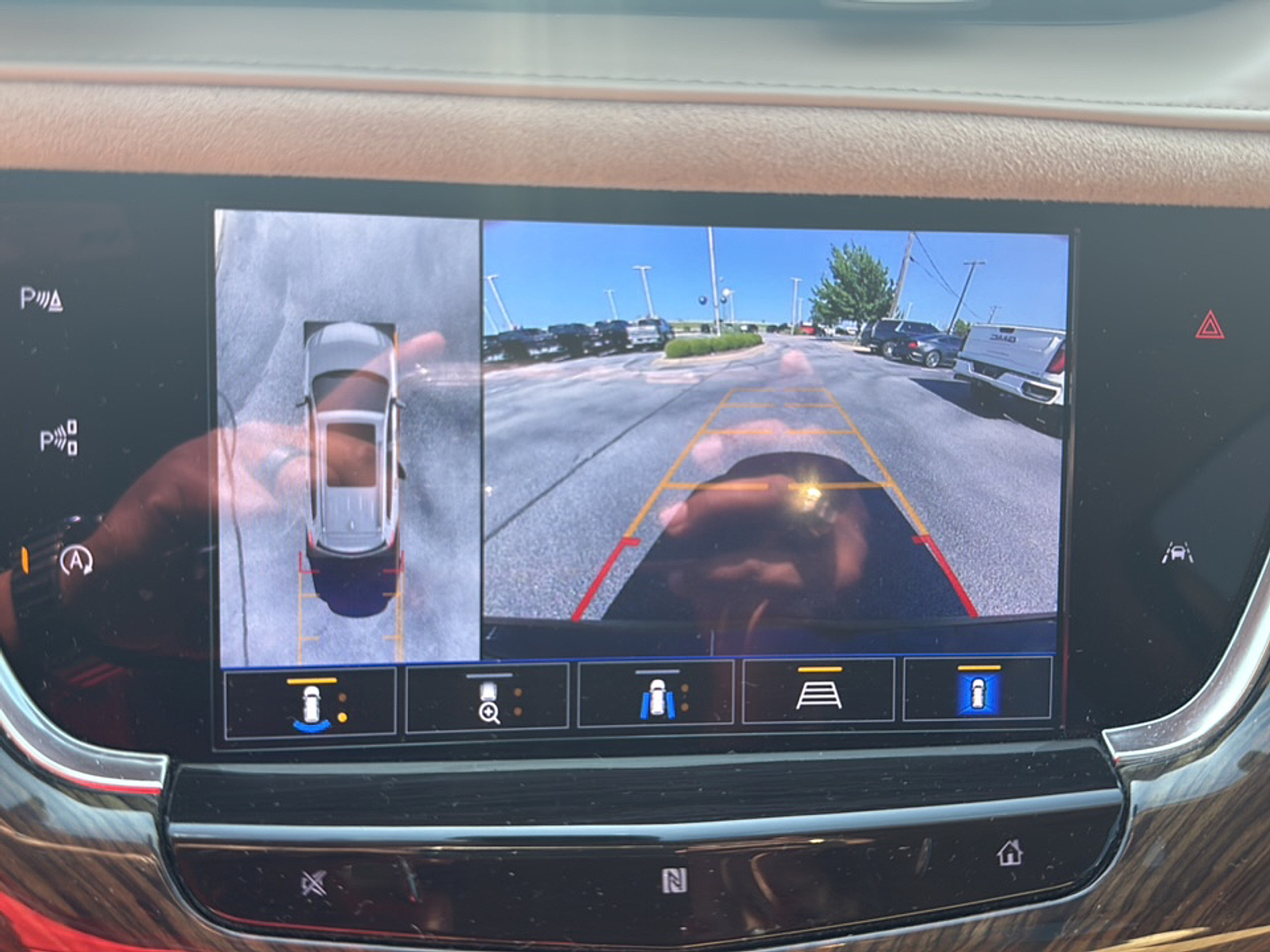 2021 Cadillac XT6 Sport photo 4