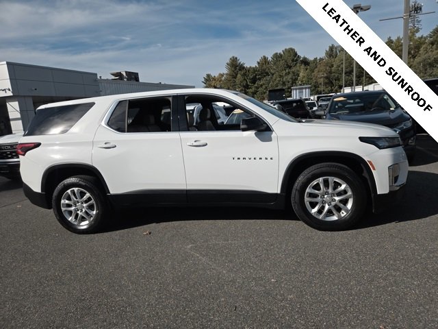 2022 Chevrolet Traverse LS photo 4
