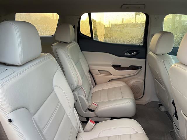 2022 Gmc Acadia Denali photo 11