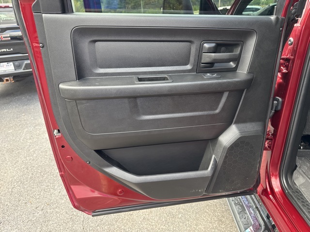 2024 Ram 2500 Tradesman photo 18