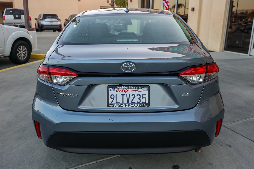 2024 Toyota Corolla LE photo 3