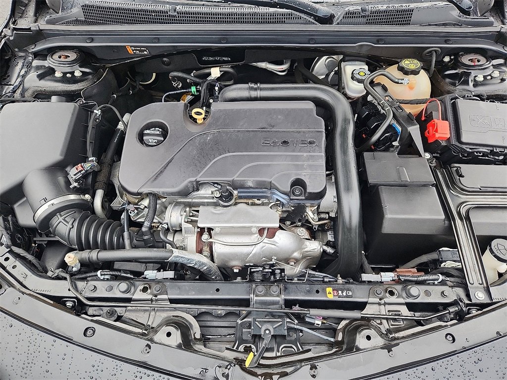 2018 Chevrolet Malibu 1LT photo 25