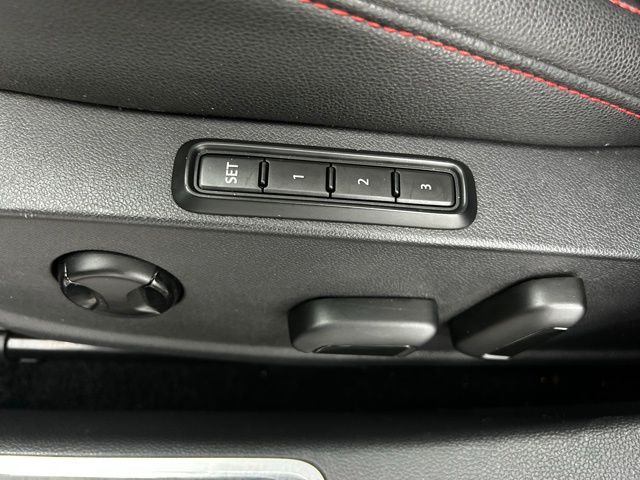 2020 Volkswagen Jetta GLI 2.0T Autobahn photo 4