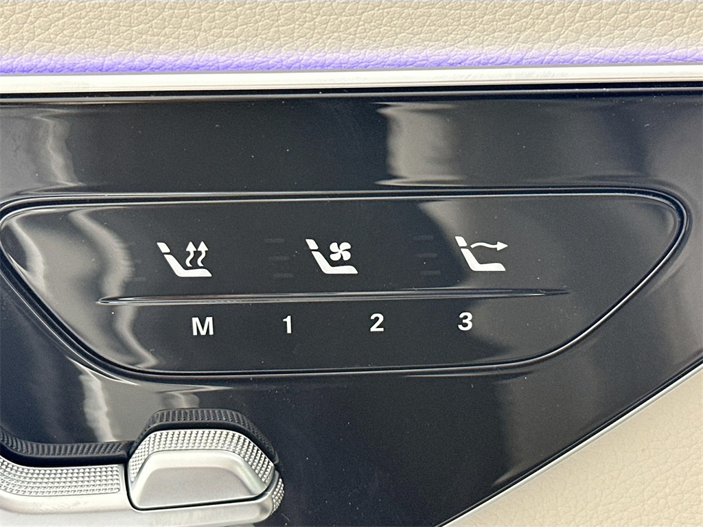 2026 Mercedes Benz CLE 300 4MATIC Cabriolet photo 19