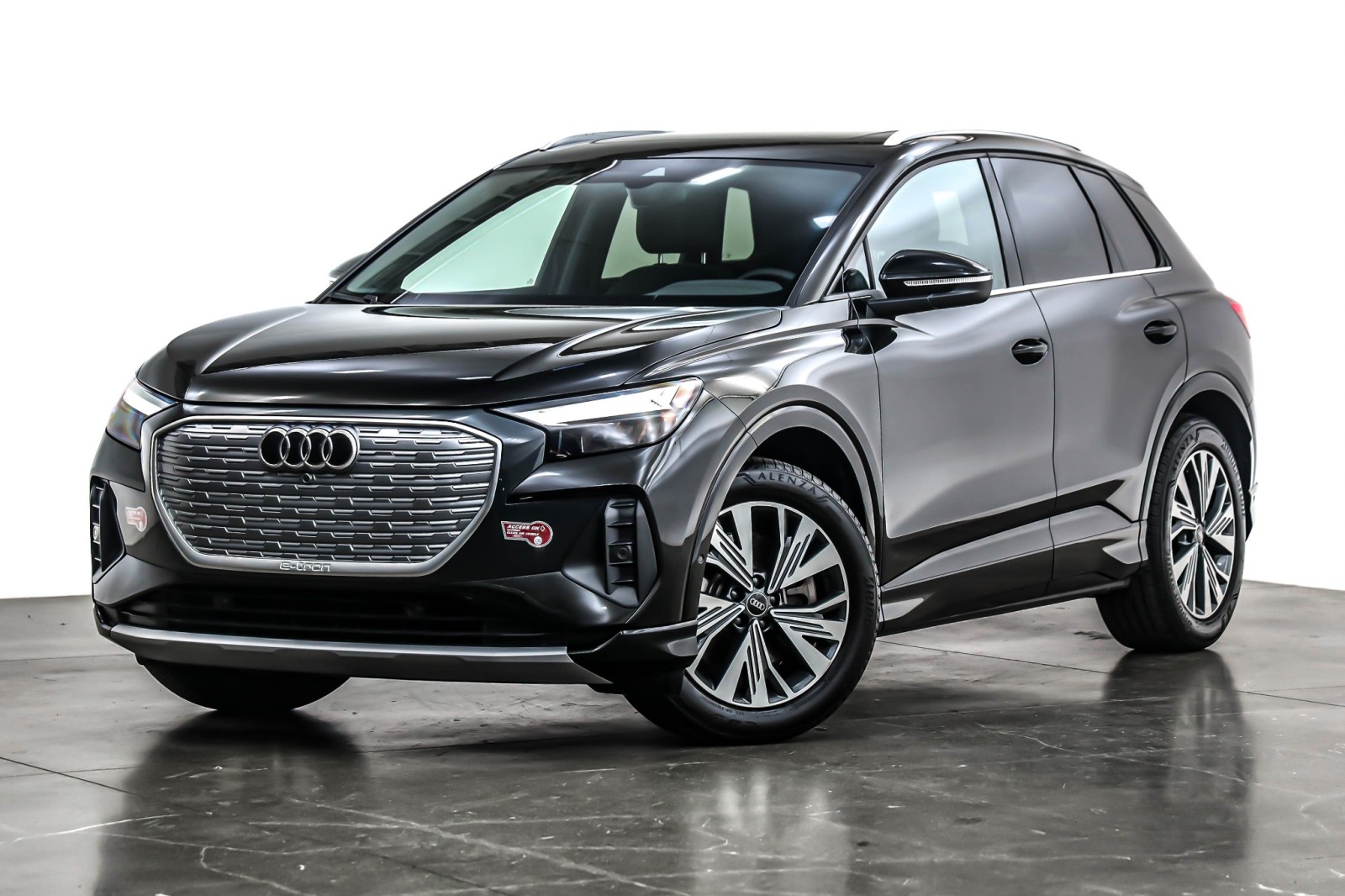 2023 Audi Q4 e-tron Premium Plus's photo