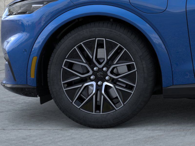 2025 Ford Mustang Mach-E Premium photo 18