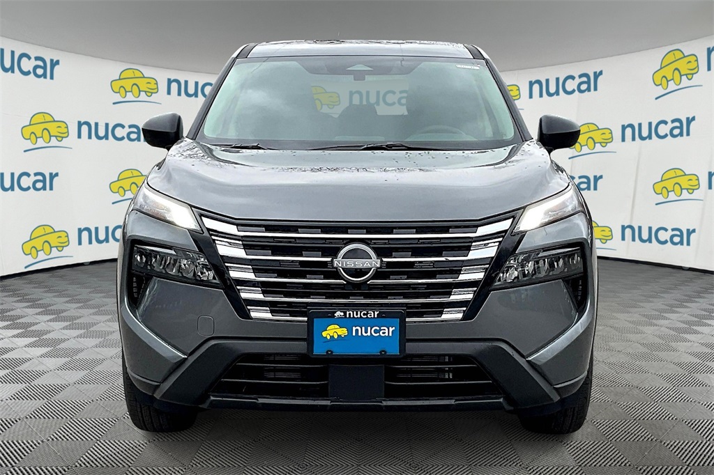 2025 Nissan Rogue S photo 2