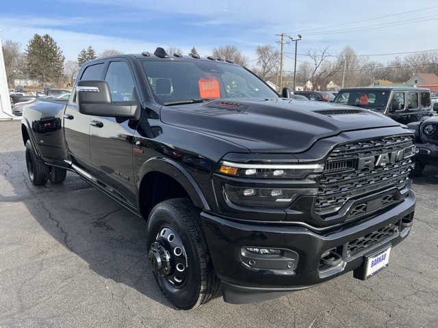 2025 RAM Ram 3500 Pickup Limited's photo