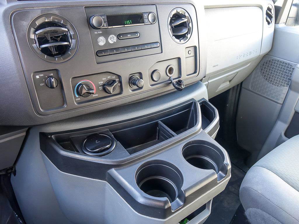 2010 FORD E-350 - Image 17