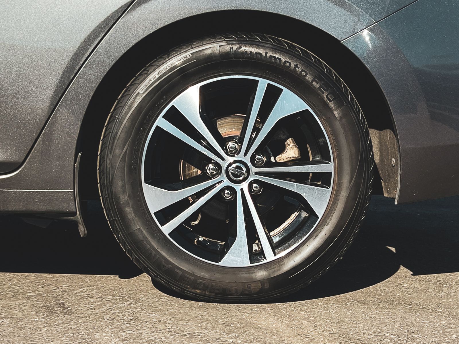 2021 Nissan Sentra SV photo 4