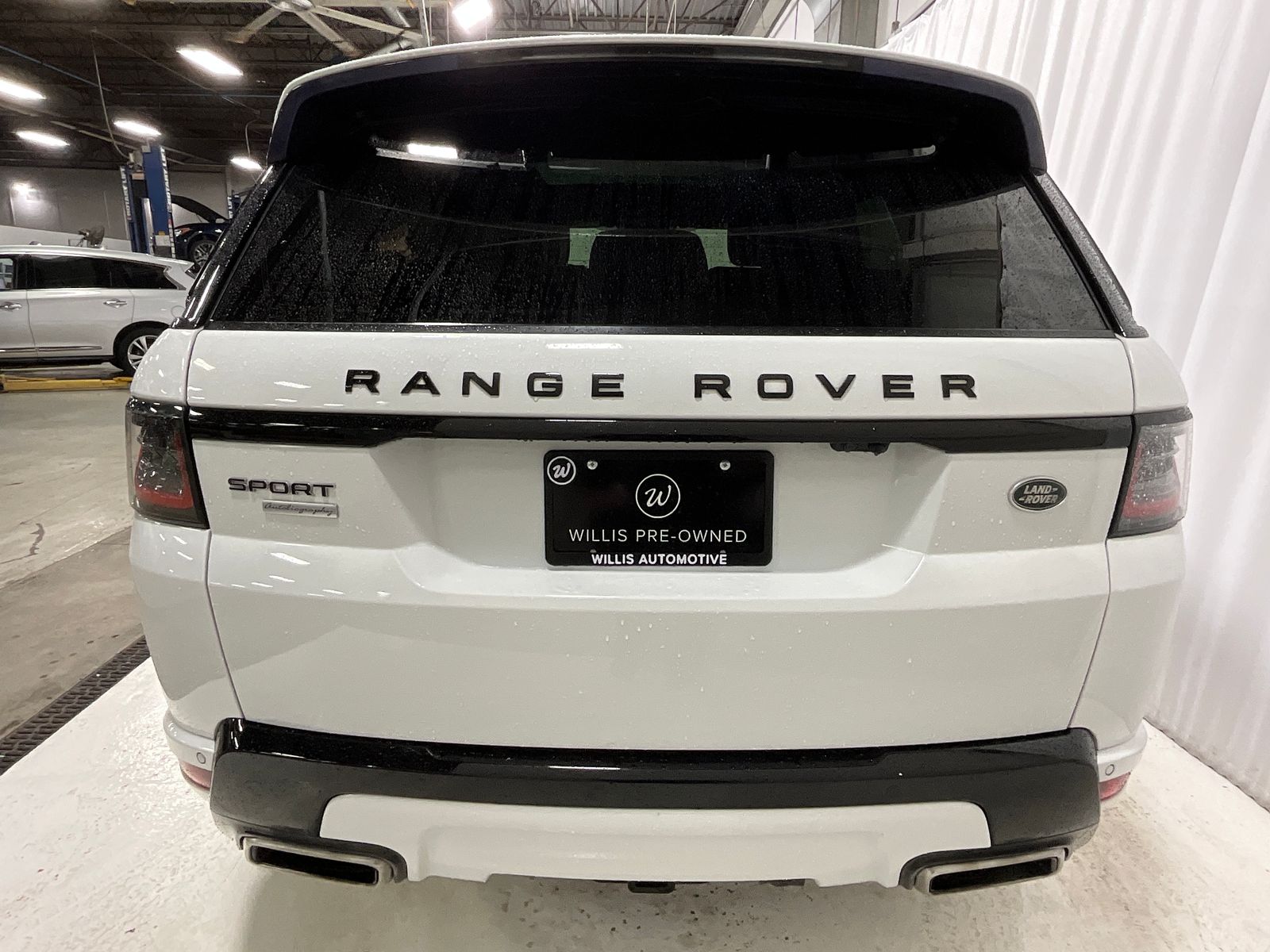 PreOwned 2018 Land Rover Range Rover Sport 5.0L V8 Supercharged