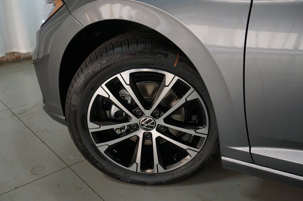 2025 Volkswagen Jetta 1.5T Sport photo 26