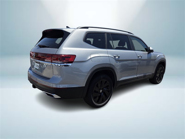 2025 Volkswagen Atlas SE Technology photo 3