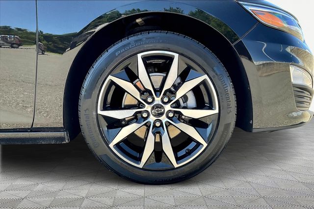 2022 Chevrolet Malibu RS photo 21