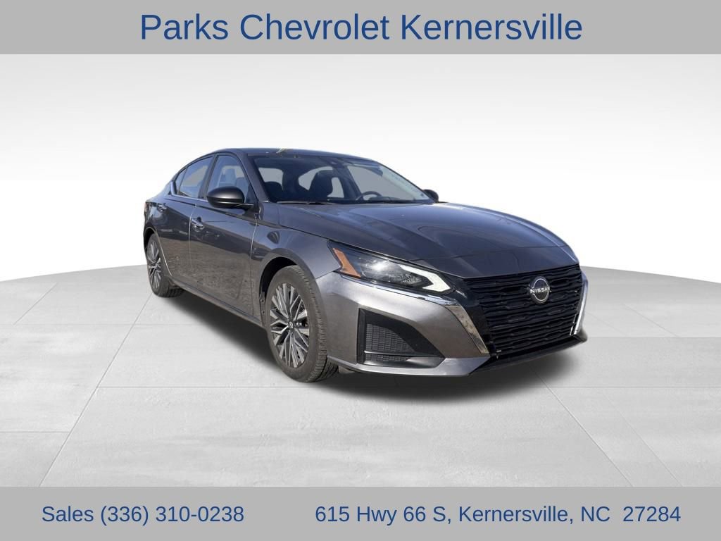 2024 Nissan Altima SV