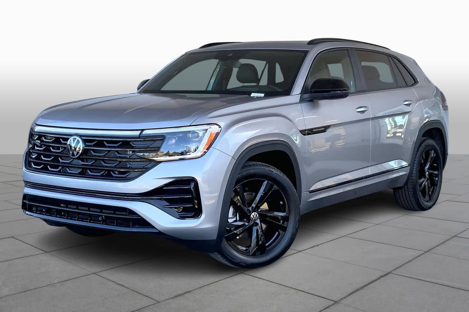 2026 Volkswagen Atlas Cross Sport SEL R-LINE's photo