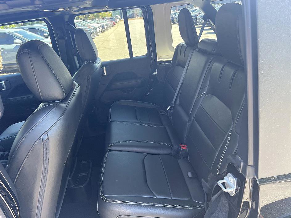 2022 Jeep Wrangler 4xe Unlimited Sahara photo 14