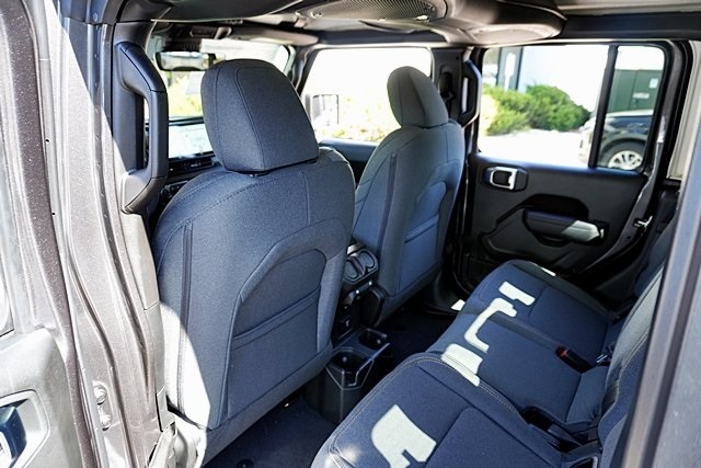 New 2025 Granite Crystal Metallic Clear-Coat Exterior Paint Jeep Willys image 24