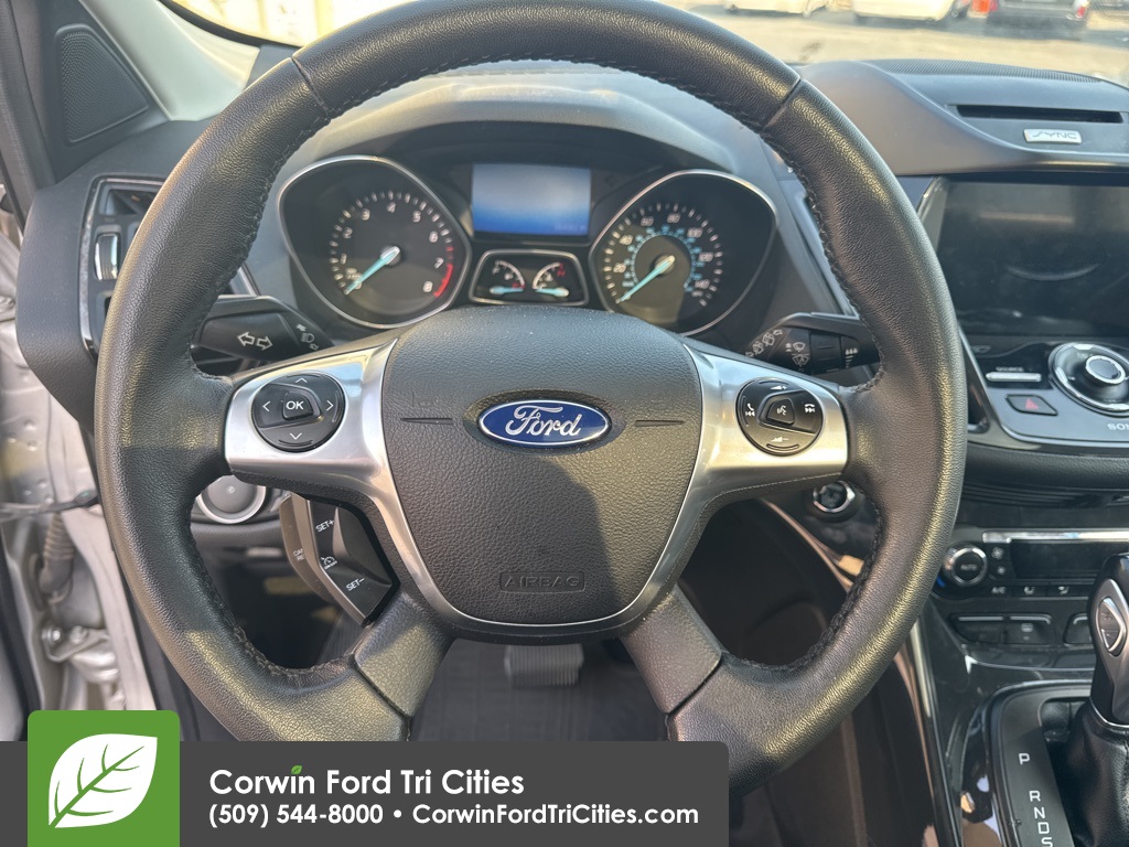 Used 2016 Ford Escape Titanium with VIN 1FMCU0J96GUC51957 for sale in Pasco, WA