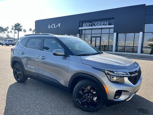 2026 Kia Seltos EX's photo