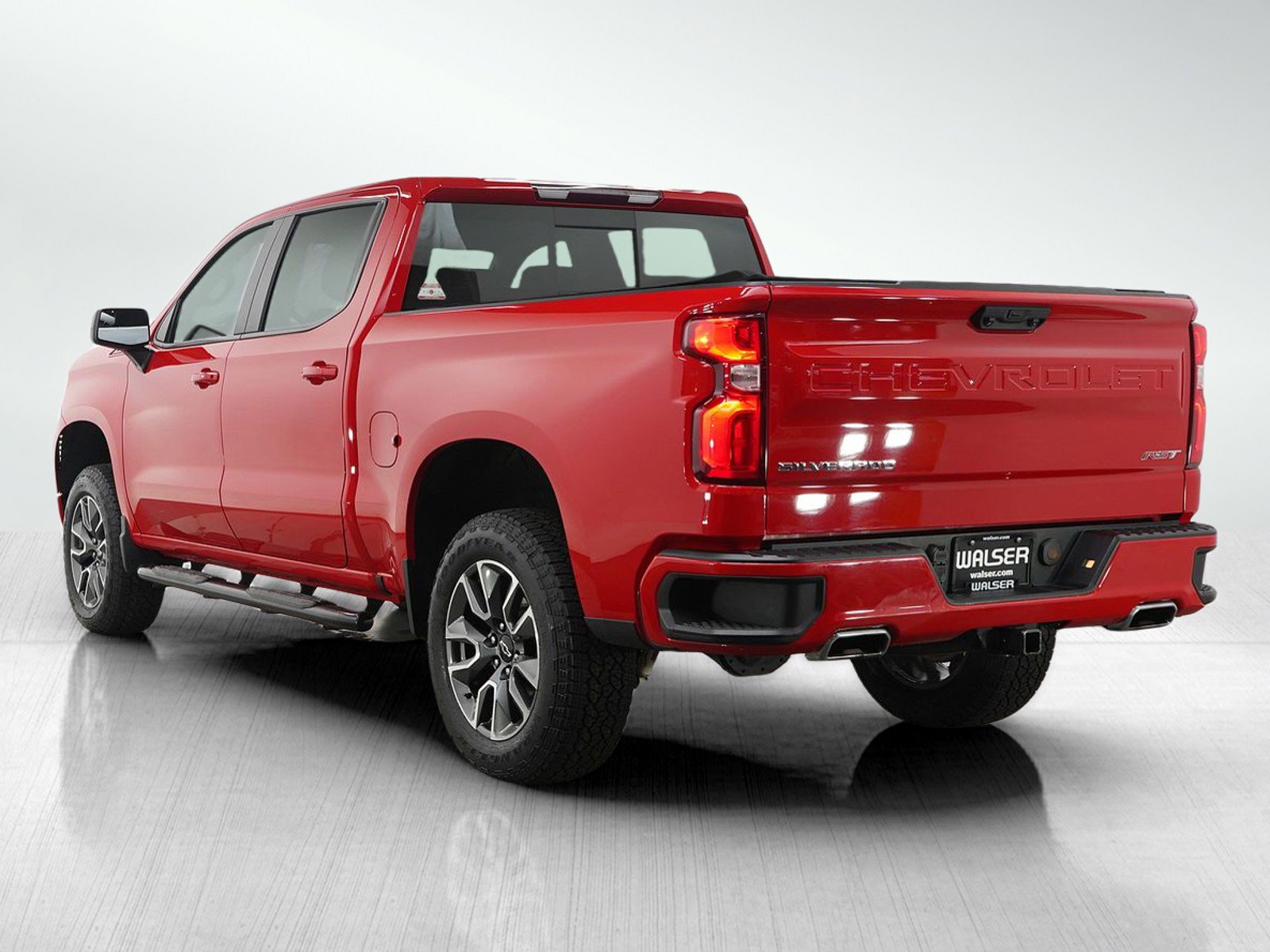 2022 Chevrolet Silverado 1500 RST photo 3