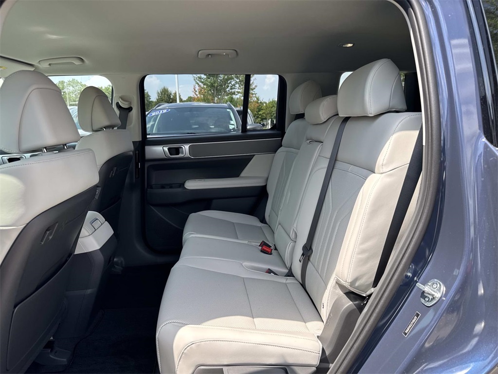 2026 Hyundai Santa Fe SEL photo 5
