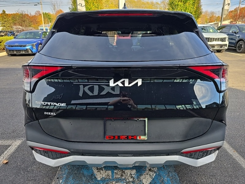 2023 Kia Sportage EX photo 4