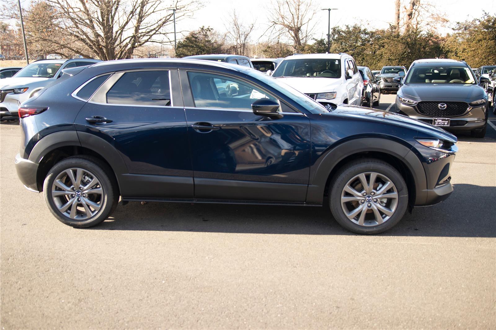 2025 Mazda CX-30 2.5 S Preferred photo 9