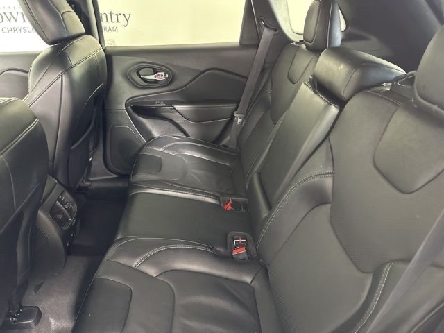 2023 Jeep Cherokee Altitude photo 10