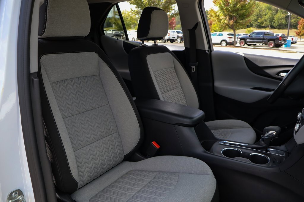 2024 Chevrolet Equinox LT photo 12