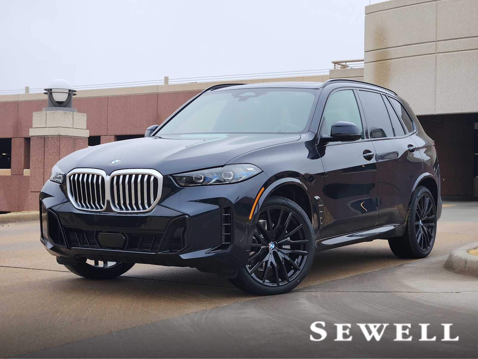 2026 BMW X5 40e's photo