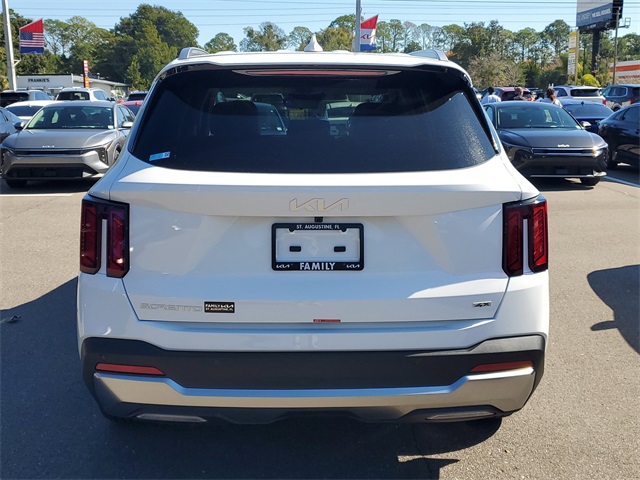2026 Kia Sorento S photo 4