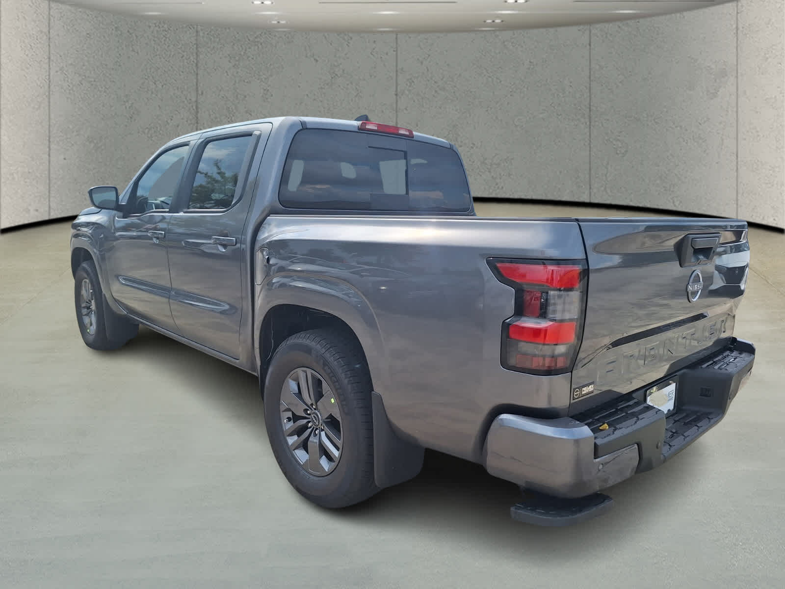 2025 Nissan Frontier SV photo 3