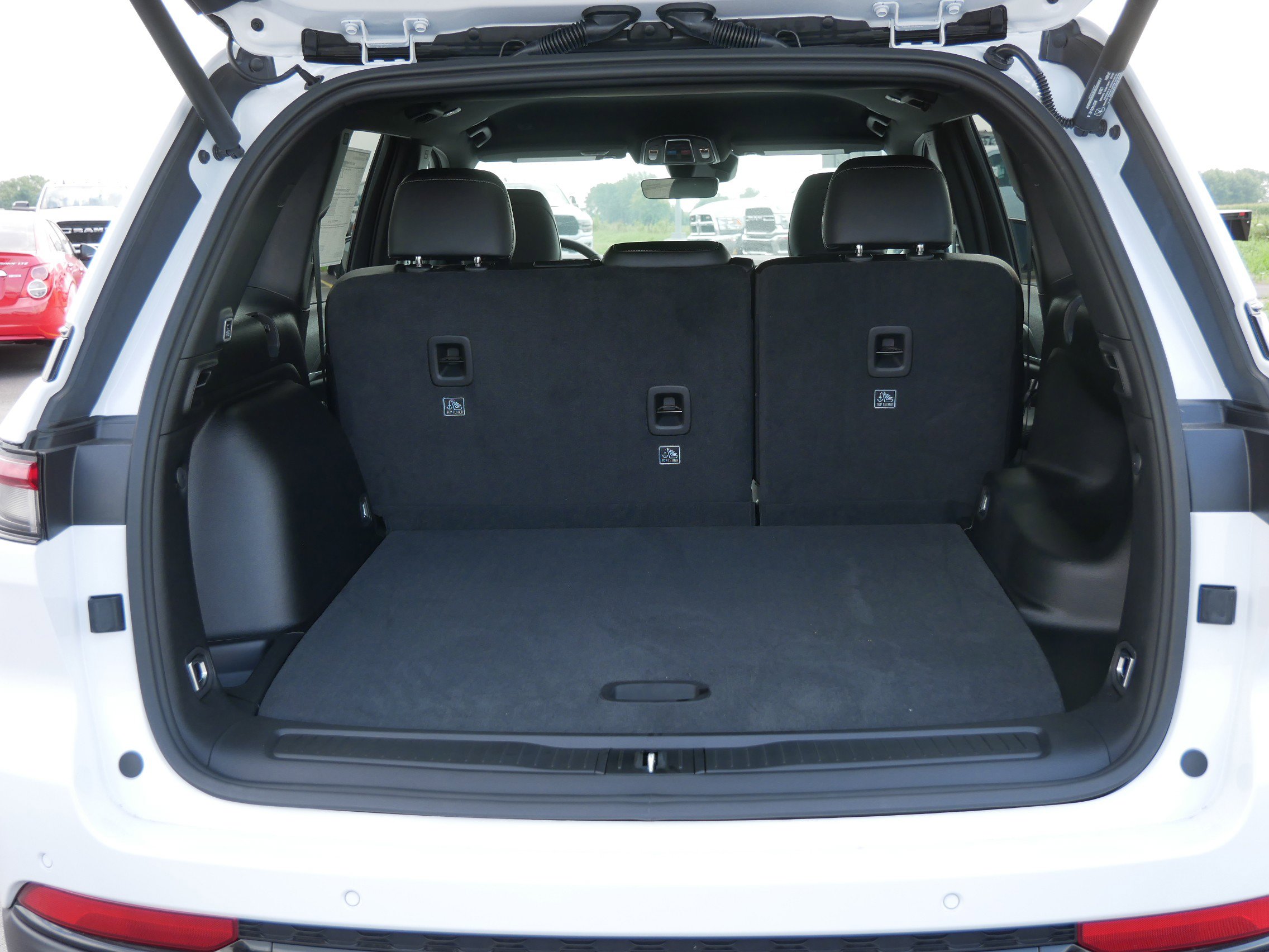 2025 Jeep Grand Cherokee Limited photo 4