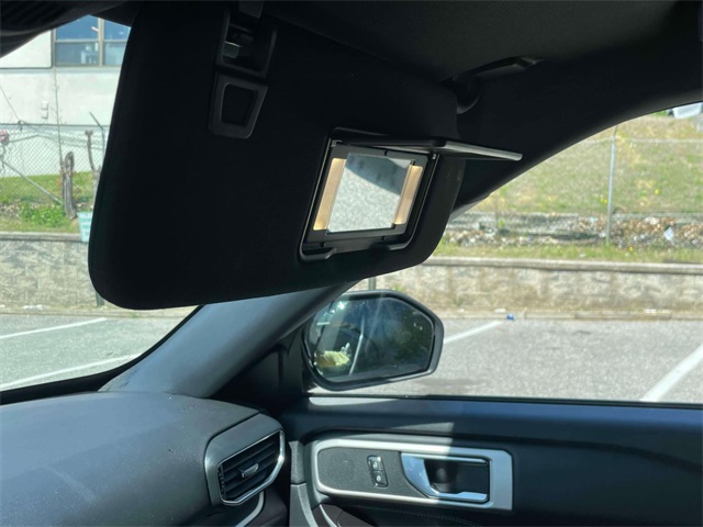 2020 Ford Explorer XLT photo 29
