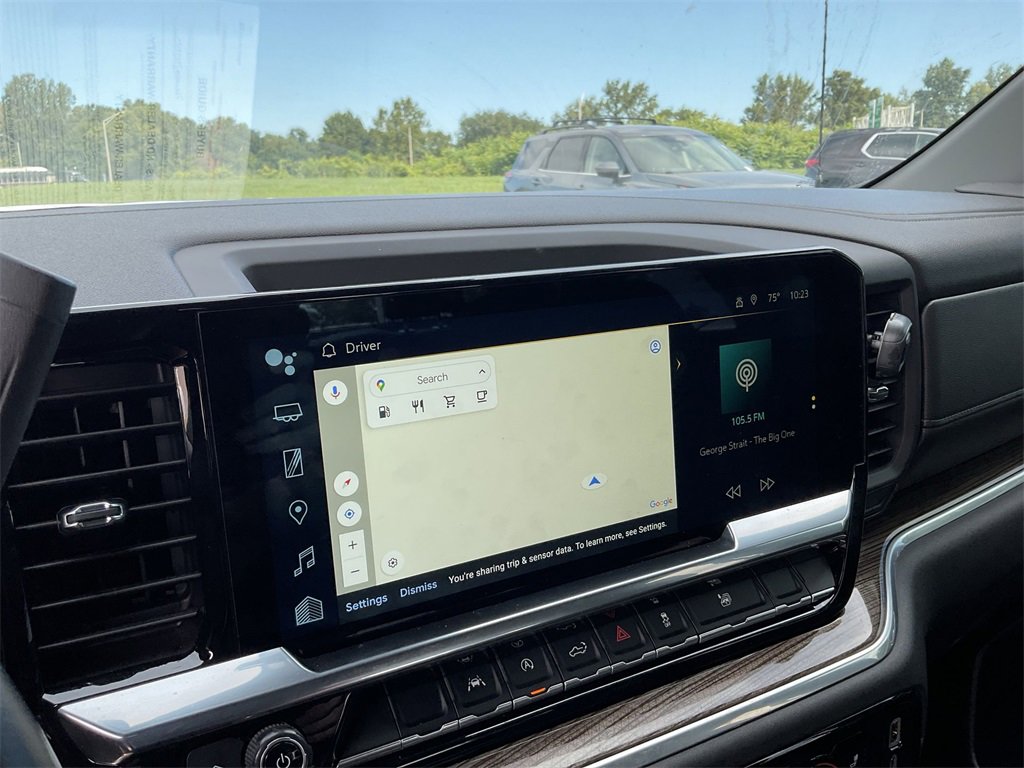 2022 Chevrolet Silverado 1500 RST photo 16