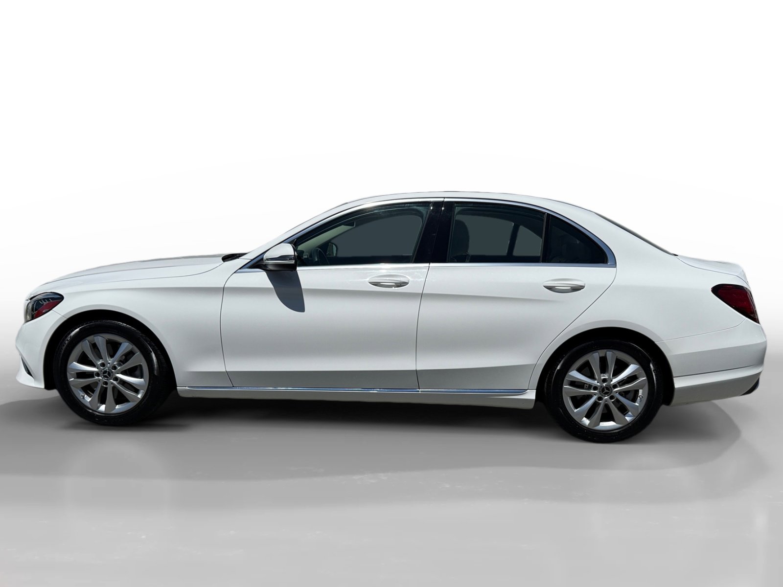 2019 Mercedes Benz C 300 photo 2