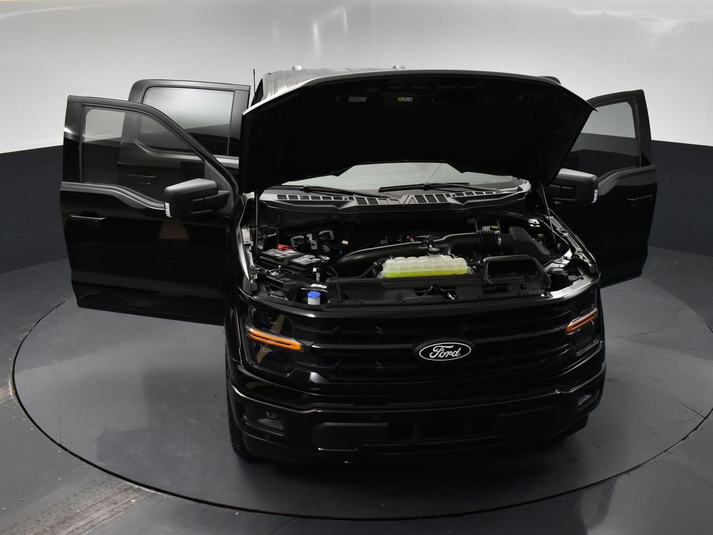 2025 Ford F-150 XLT photo 40