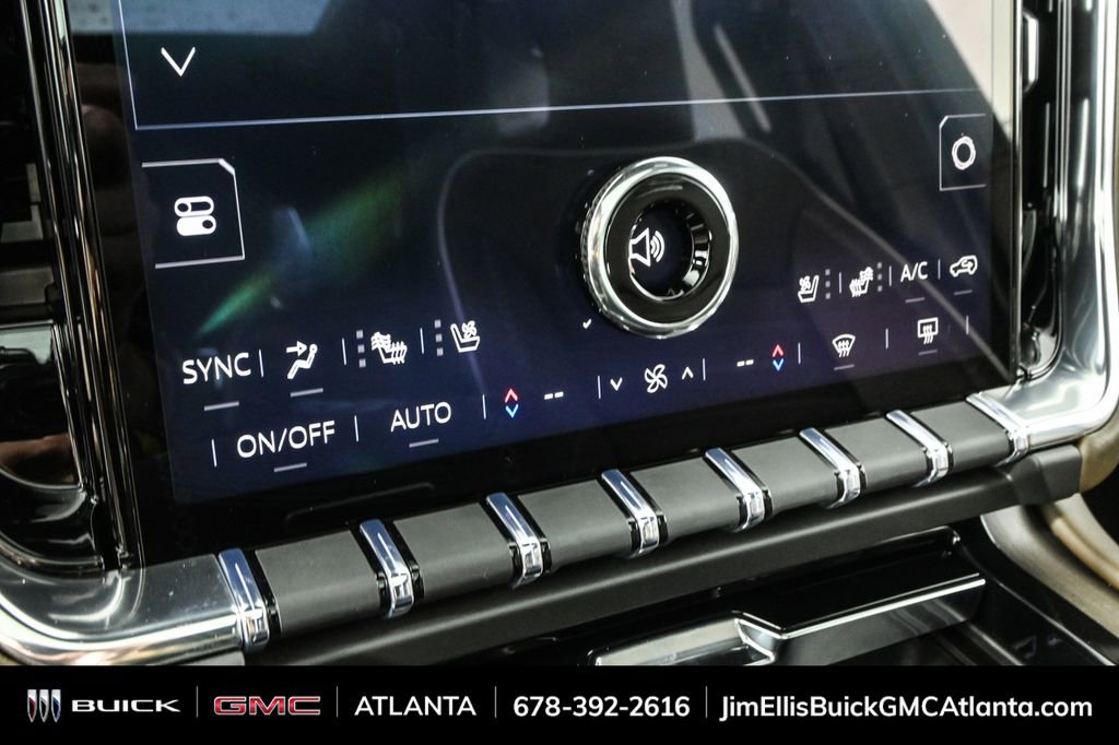 2025 Gmc Yukon Denali Ultimate photo 13