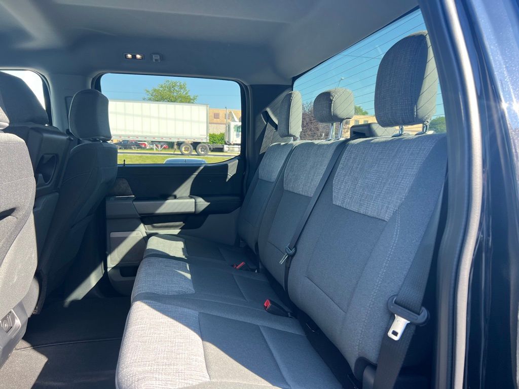 2025 Ford F-350 XLT photo 21