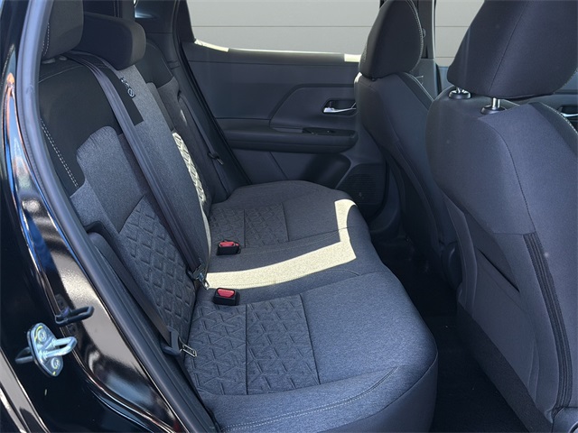 2026 Nissan Kicks SV photo 10