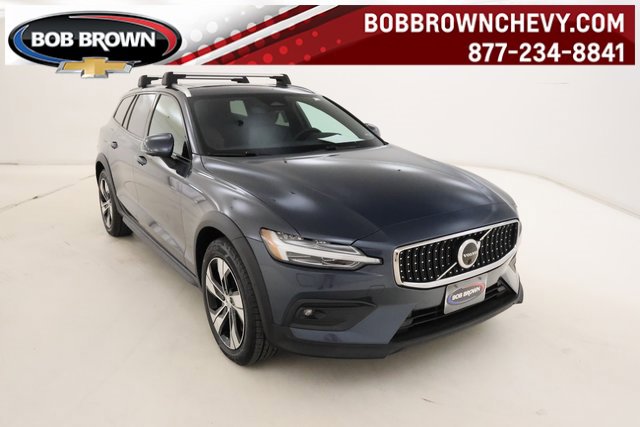 2023 Volvo V60 Cross Country