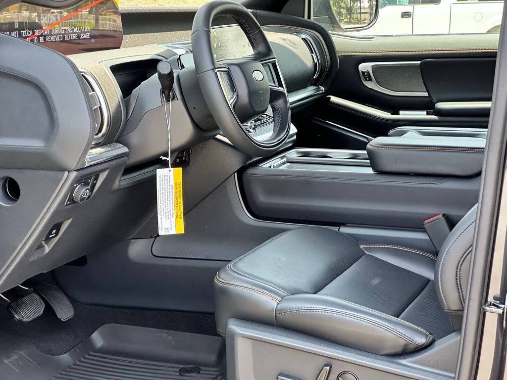 2025 Ford Expedition Tremor