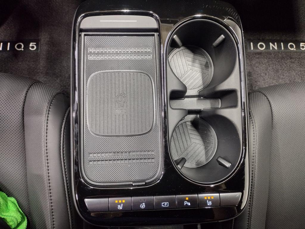 2025 Hyundai Ioniq 5 photo 26