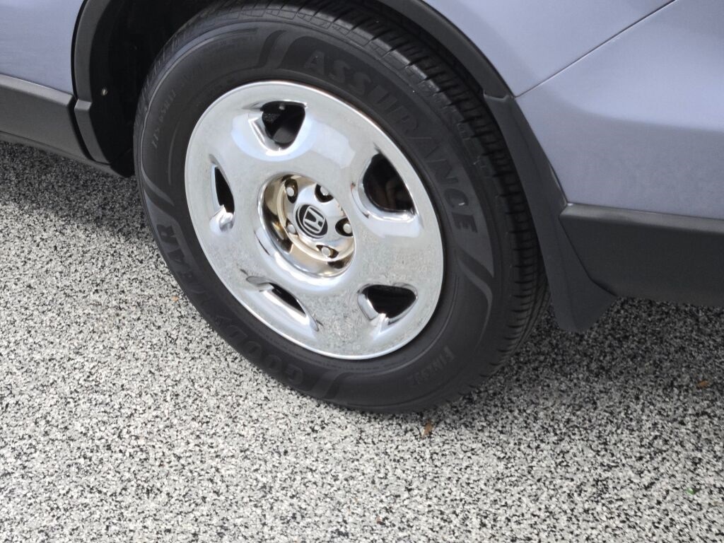 2011 Honda CR-V LX photo 16